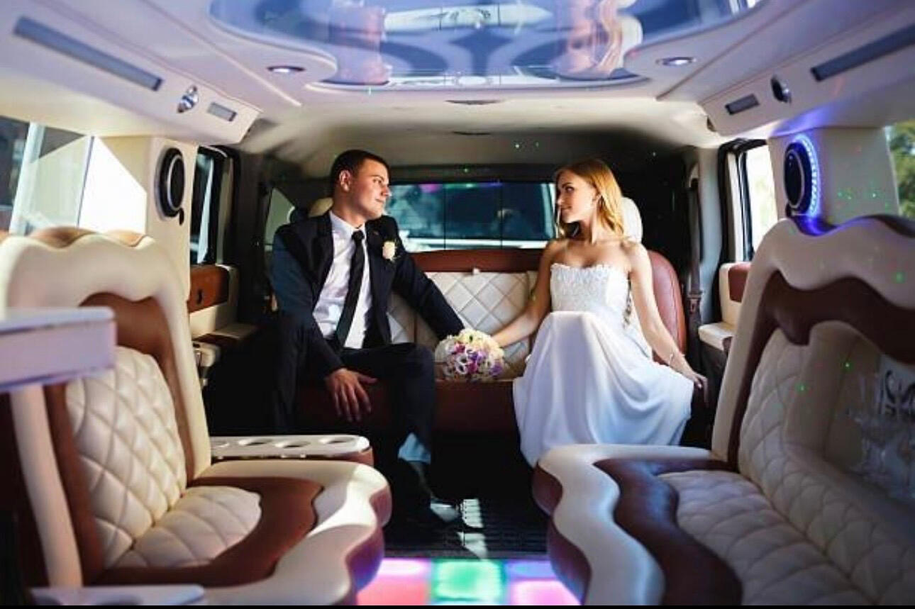 Black Wolf Limo – Luxury Service Get Your Quote in Minutes Please fill out the booking form below with all trip details.