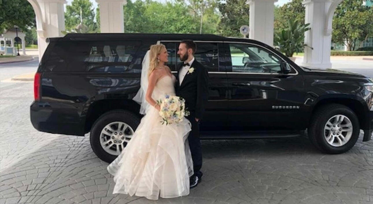 Black Wolf Limo – Luxury Service Get Your Quote in Minutes Please fill out the booking form below with all trip details.